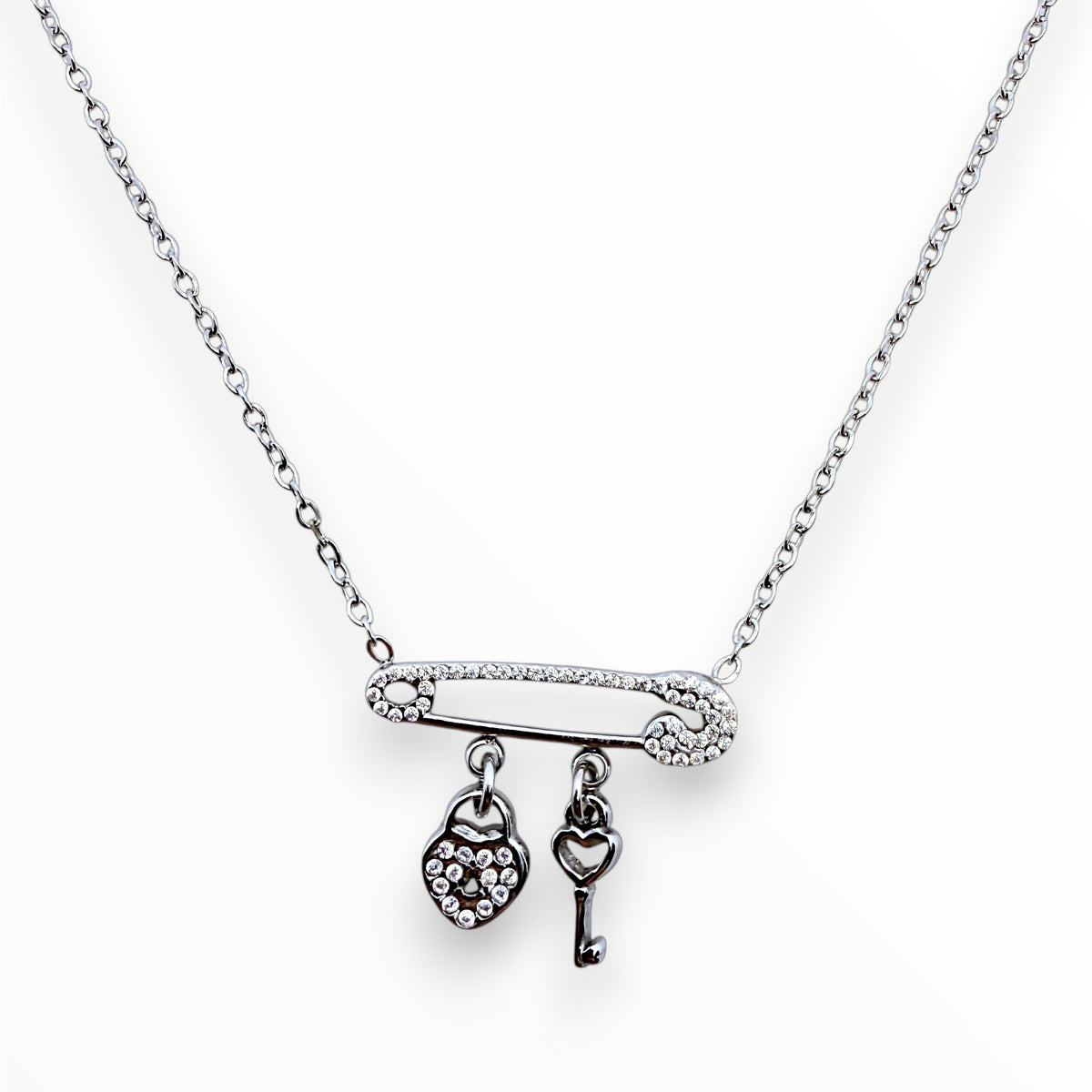 Collana Constance